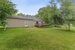 1405 Belmont Ln W, Roseville, MN 55113 - Photo 39