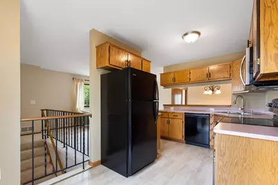 7638 13th Street N, Oakdale, MN 55128 - Photo 11