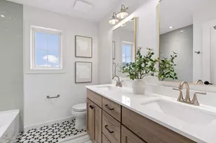 10145 Peony Ln N, Maple Grove, MN 55311 - Photo 27