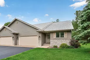 466 Cedar Ct, Taylors Falls, MN 55084 - Photo 3