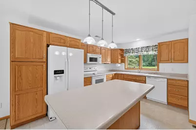 466 Cedar Court, Taylors Falls, MN 55084 - Photo 5