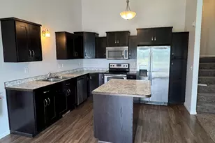 3130 27th St S, Moorhead, MN 56560 - Photo 3