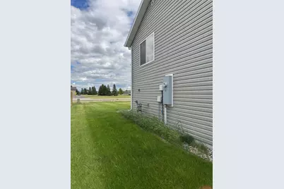 3130 27th Street S, Moorhead, MN 56560 - Photo 27