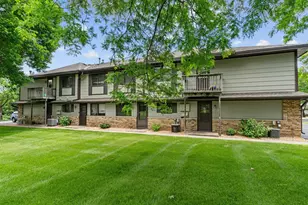 13359 Zenith Ln, Eden Prairie, MN 55346 - Photo 25