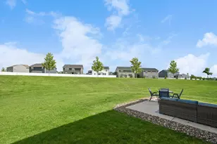 15275 Quintana Ct NW, Anoka, MN 55303 - Photo 23