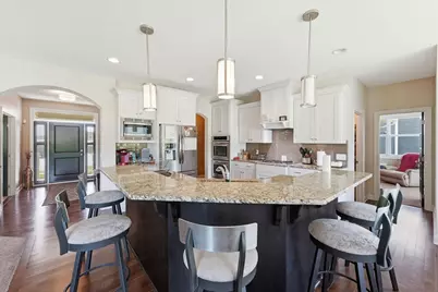 6975 Kimberly Court N, Maple Grove, MN 55311 - Photo 9