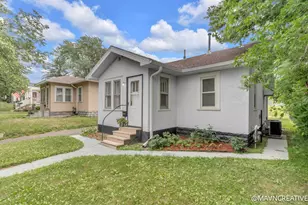1690 Margaret St, Saint Paul, MN 55106 - Photo 1