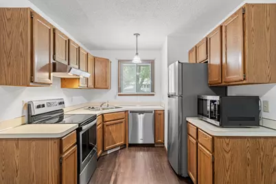 13317 Zenith Lane, Eden Prairie, MN 55346 - Photo 9