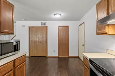 13317 Zenith Lane, Eden Prairie, MN 55346 - Photo 11