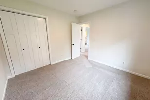 1695 Abell St, Maplewood, MN 55117 - Photo 11