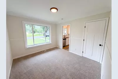 1695 Abell Street, Maplewood, MN 55117 - Photo 9