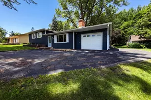 18220 Duck Lake Trail, Eden Prairie, MN 55346 - Photo 19