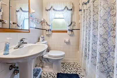 1402 6th Street NW, Austin, MN 55912 - Photo 17