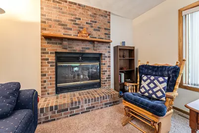 1402 6th Street NW, Austin, MN 55912 - Photo 11