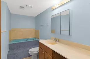 9785 Alaureate Ct, Inver Grove Heights, MN 55077 - Photo 23