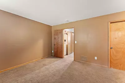 12131 Drake Street NW, Coon Rapids, MN 55448 - Photo 23