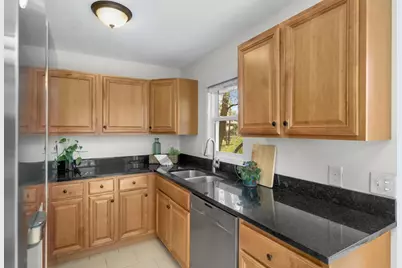 725 82nd Avenue N, Brooklyn Park, MN 55444 - Photo 7