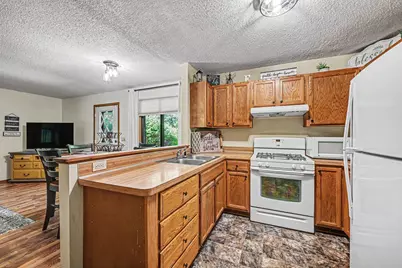 1516 Helmo Avenue N, Oakdale, MN 55128 - Photo 7