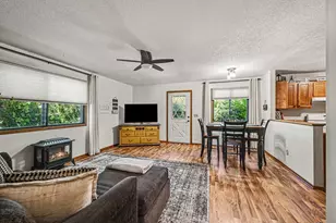 1516 Helmo Ave N, Oakdale, MN 55128 - Photo 3
