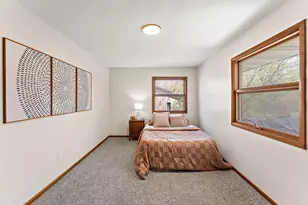 10645 Johnson Rd, Bloomington, MN 55437 - Photo 29