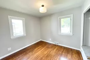 212 Cleveland Ave, Morgan, MN 56266 - Photo 9