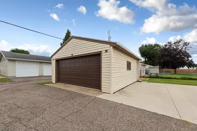 1235 Marsh Street, Mankato, MN 56001 - Photo 37