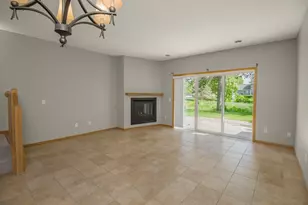 614 Southbridge Dr, Northfield, MN 55057 - Photo 9