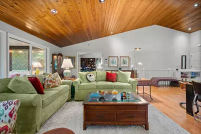6884 Stonewood Court, Eden Prairie, MN 55346 - Photo 15
