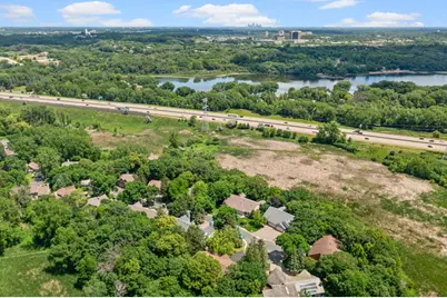 6884 Stonewood Court, Eden Prairie, MN 55346 - Photo 71