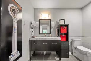6884 Stonewood Ct, Eden Prairie, MN 55346 - Photo 37