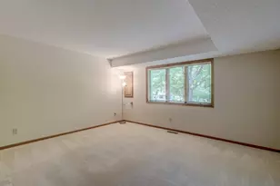 2201 Ferris Ln, Roseville, MN 55113 - Photo 19