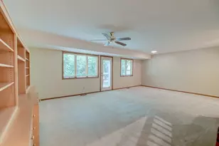 2201 Ferris Ln, Roseville, MN 55113 - Photo 17