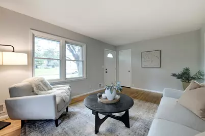 5718 Sumter Avenue N, Crystal, MN 55428 - Photo 7