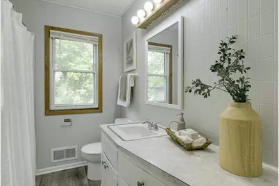 5718 Sumter Avenue N, Crystal, MN 55428 - Photo 7