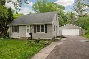 5718 Sumter Ave N, Crystal, MN 55428 - Photo 3