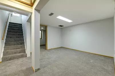 5718 Sumter Avenue N, Crystal, MN 55428 - Photo 17