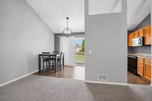1113 Hickory St, Farmington, MN 55024 - Photo 9