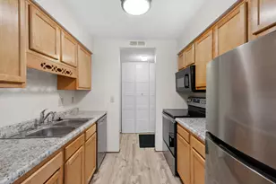 450 Ford Rd, Saint Louis Park, MN 55426 - Photo 11