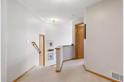 2240 Ranchview Lane N #80, Plymouth, MN 55447 - Photo 3