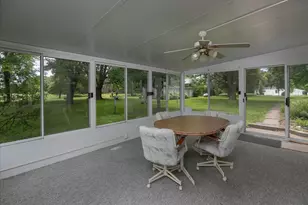54769 270th St, Austin, MN 55912 - Photo 17