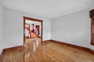 319/321 Aurora Ave, Saint Paul, MN 55103 - Photo 9