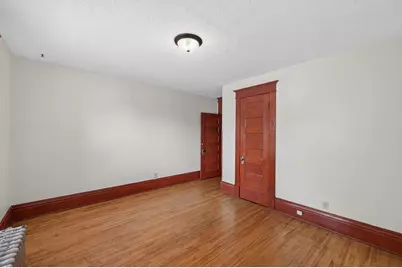319/321 Aurora Avenue, Saint Paul, MN 55103 - Photo 17