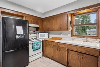 1720 69th Avenue N, Brooklyn Center, MN 55430 - Photo 15