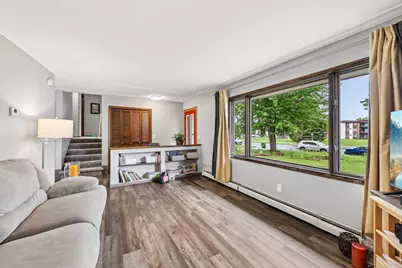 1720 69th Avenue N, Brooklyn Center, MN 55430 - Photo 9