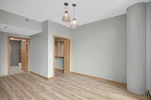 1120 S 2nd St, Minneapolis, MN 55415 - Photo 19