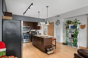 1120 S 2nd St, Minneapolis, MN 55415 - Photo 9