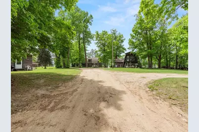 52001 Edgewater Road, Spring Lake, MN 56680 - Photo 11
