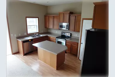 16601 50th Court N, Plymouth, MN 55446 - Photo 7