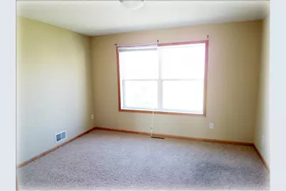16601 50th Court N, Plymouth, MN 55446 - Photo 13