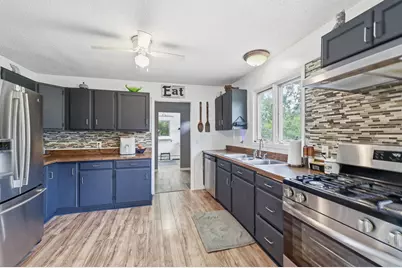 23895 Granada Avenue N, Forest Lake, MN 55025 - Photo 5